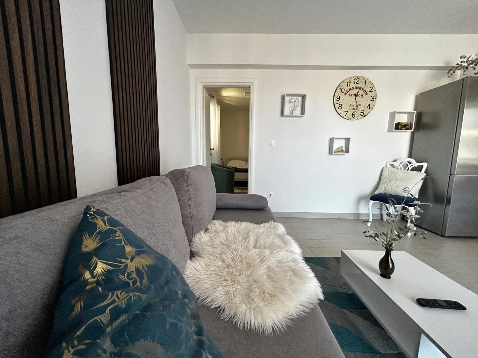 Apartman Sjever ماكارسكا المظهر الخارجي الصورة